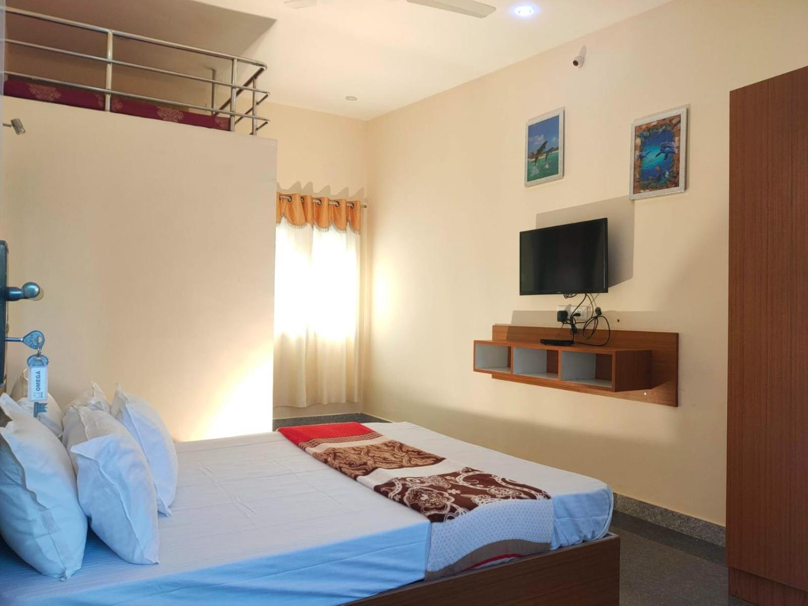 Grand S3 Hotel ปอนดิเชอรี ภายนอก รูปภาพ