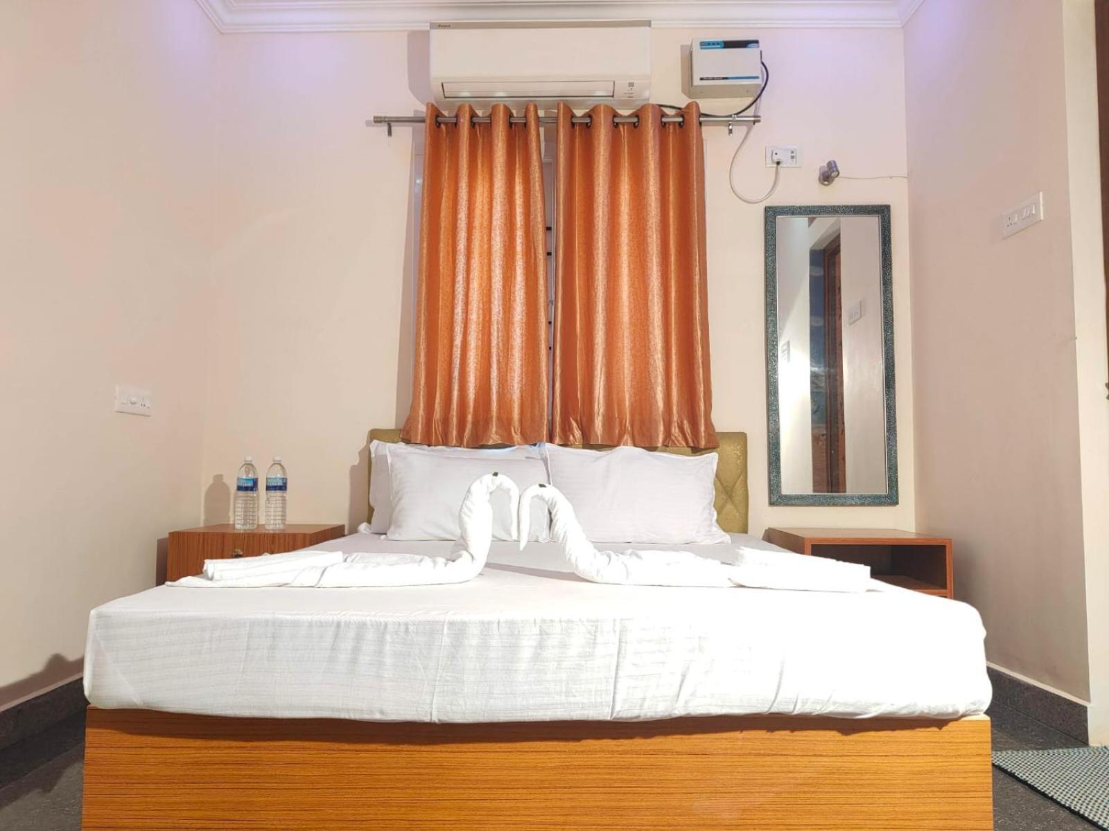 Grand S3 Hotel ปอนดิเชอรี ภายนอก รูปภาพ