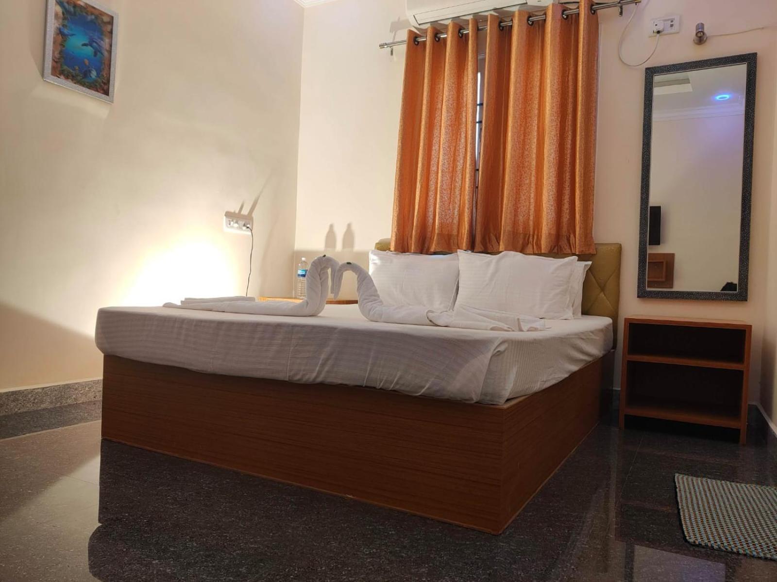 Grand S3 Hotel ปอนดิเชอรี ภายนอก รูปภาพ