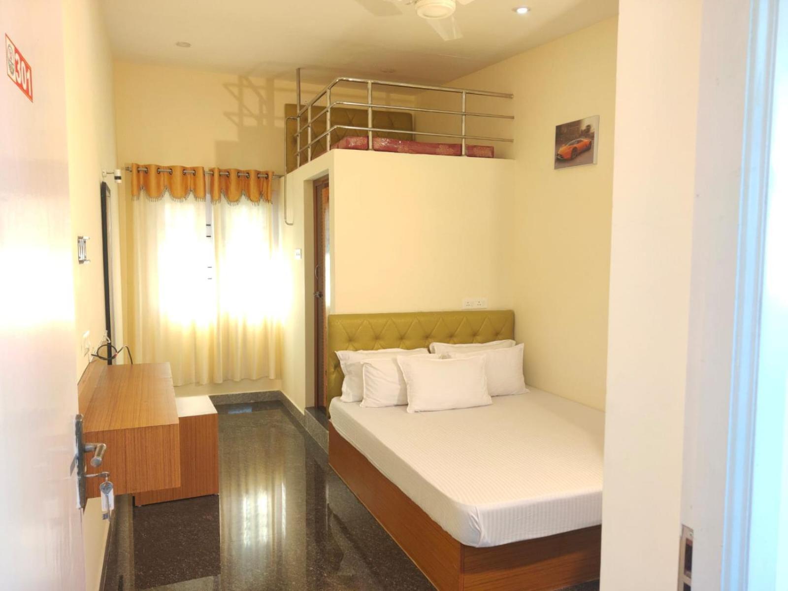 Grand S3 Hotel ปอนดิเชอรี ภายนอก รูปภาพ